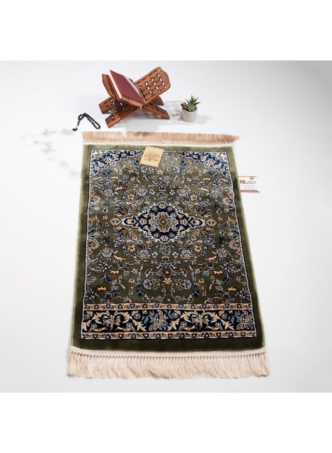 سجادتي سجادة صلاة الروضة مبطنة بتصميم مستوحى من الروضة الشريفة باللون الأخضر مقاس 70x110 - Image 2